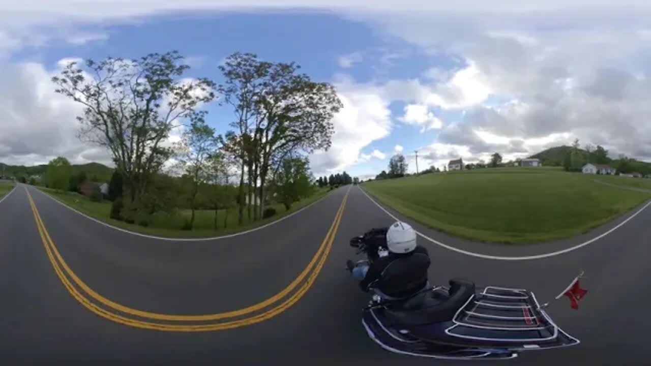 360 degree ride on a Harley through the country side