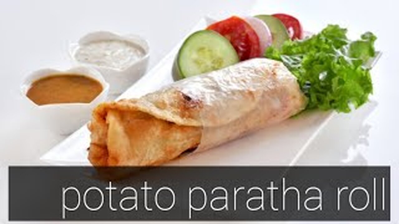 how to make potato roll at home,potato mix veg roll,how to make paratha roll recipe in urdu,