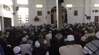 SOUTH AFRICA Cape Town - Eid Ul Fitr is a celebration to marks the end of the holy month of Ramadaan. (Video) (DBq)