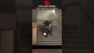 policial passa vergonha em teste de habilidade