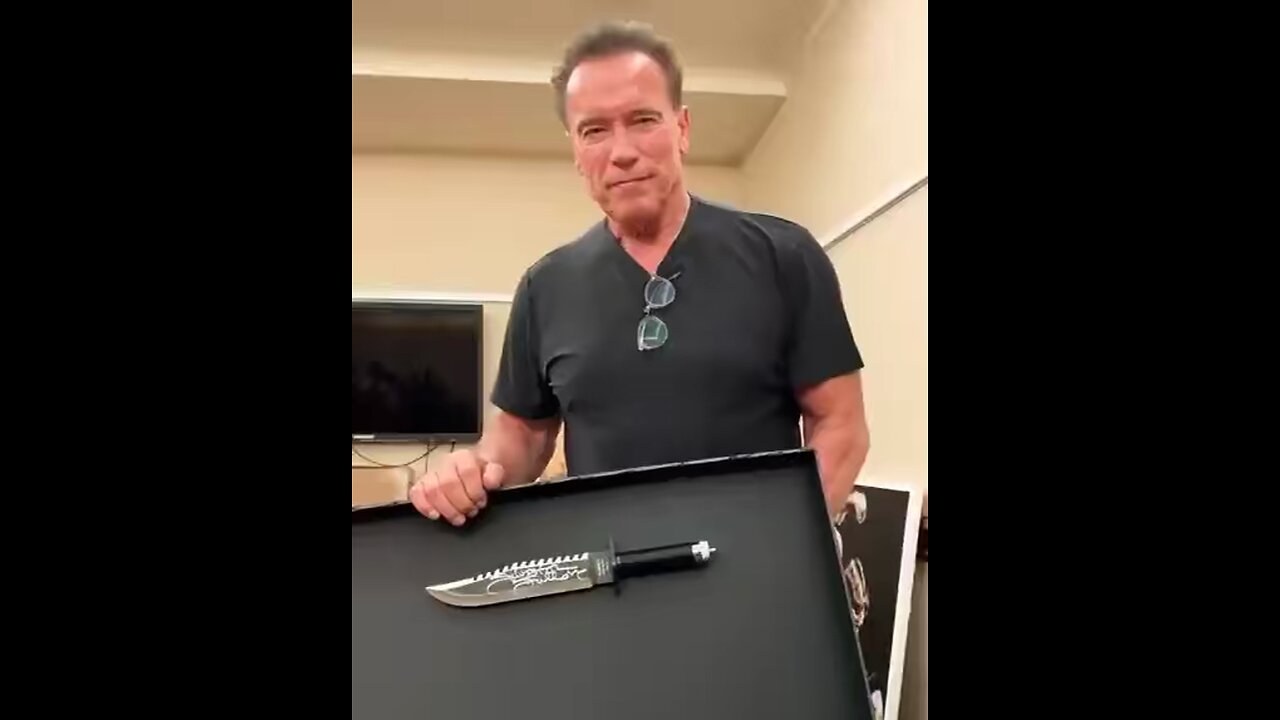 Super arnold swarzenegger