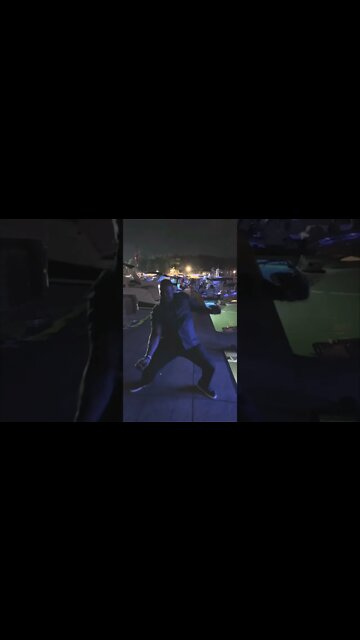 YG DANCES AT LAKE LANIER!!!