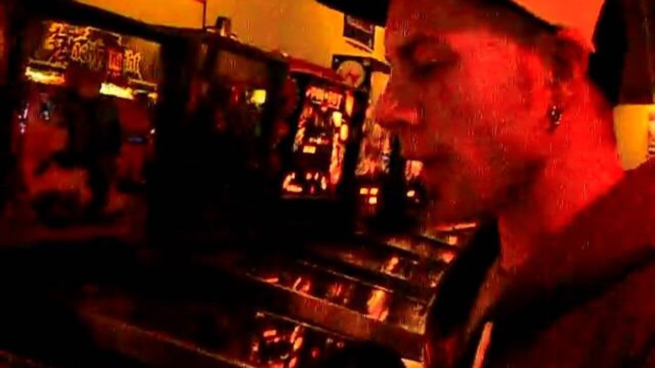 Eric at Funspot.AVI