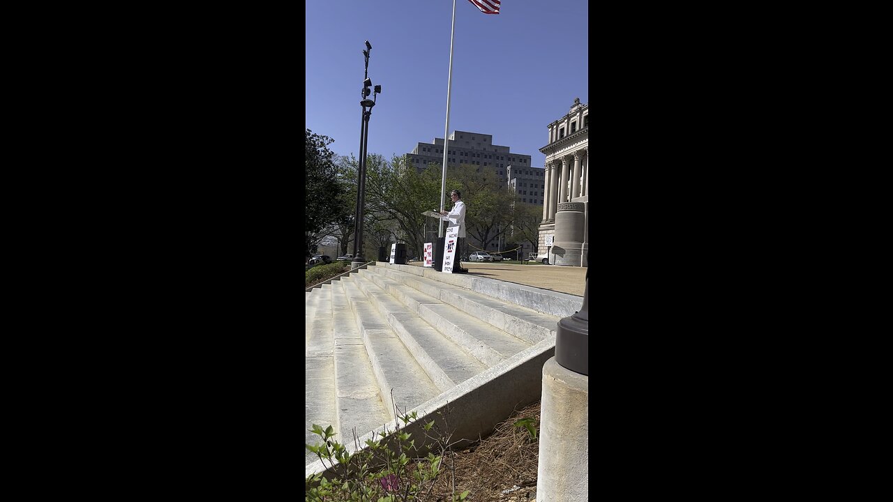 Dr David Calderwood Speaks at the Mississippi State Capitol COVID19 Medical Freedom Rally