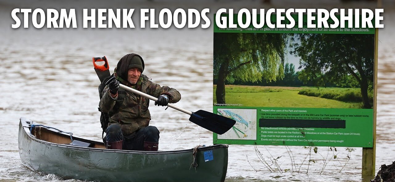 Storm Henk wreaks chaos across UK | Locals forced to paddle through flooded streets