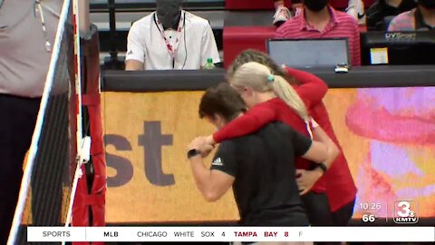 Hames Hurt in Huskers' Red-White Volleyball Scrimmage