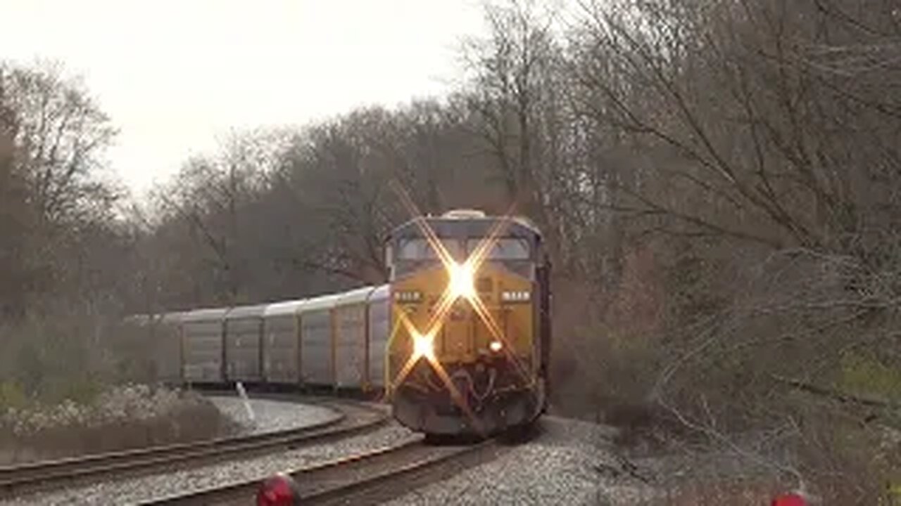 CSX M215 Autorack Train from Lodi, Ohio November 4, 2023