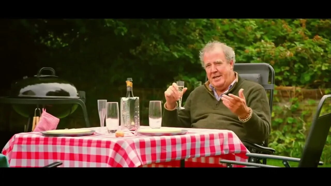 Jeremy Clarkson Loves Caravanning