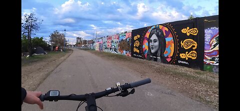 Edmonton street Art- Evening ride near downtown