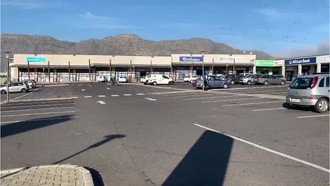 Stock: retail stores 