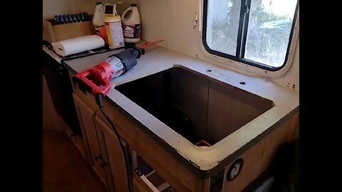 RV Life - I countertop your offer with laminate!