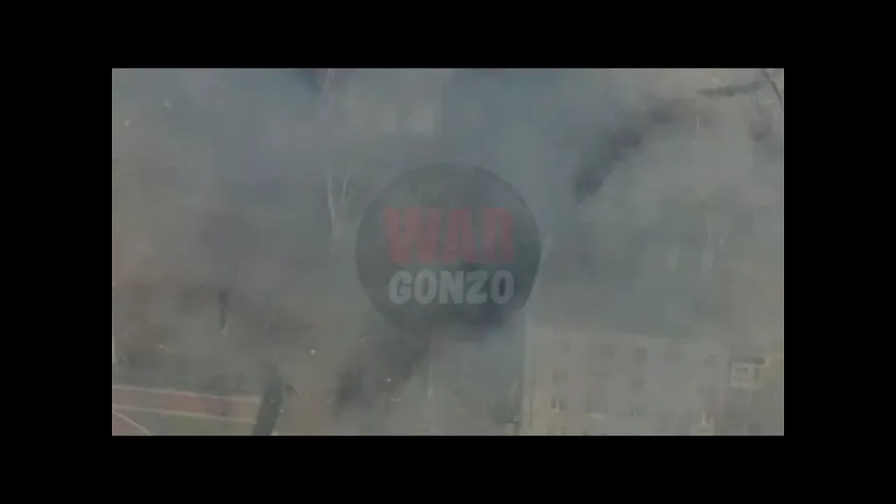 Azov Cowards Running Away From Russian Forces!