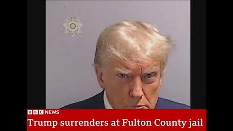 Donald Trump mugshot released after election arrest | BBC News