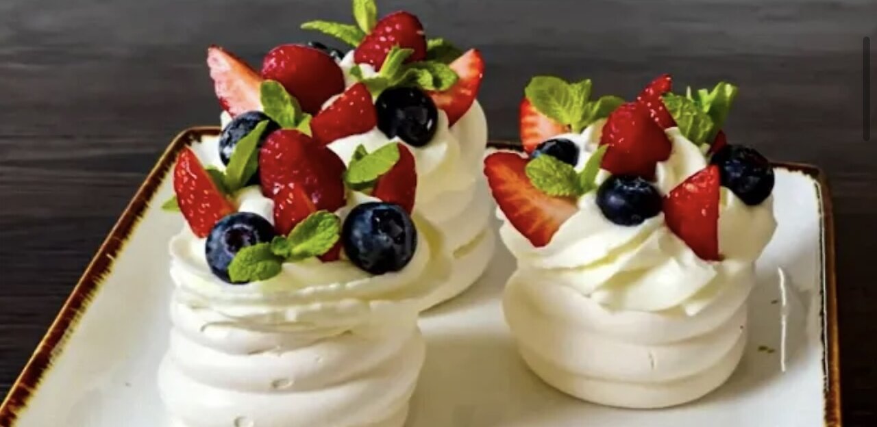 Meringue Mini Dessert | Recipe