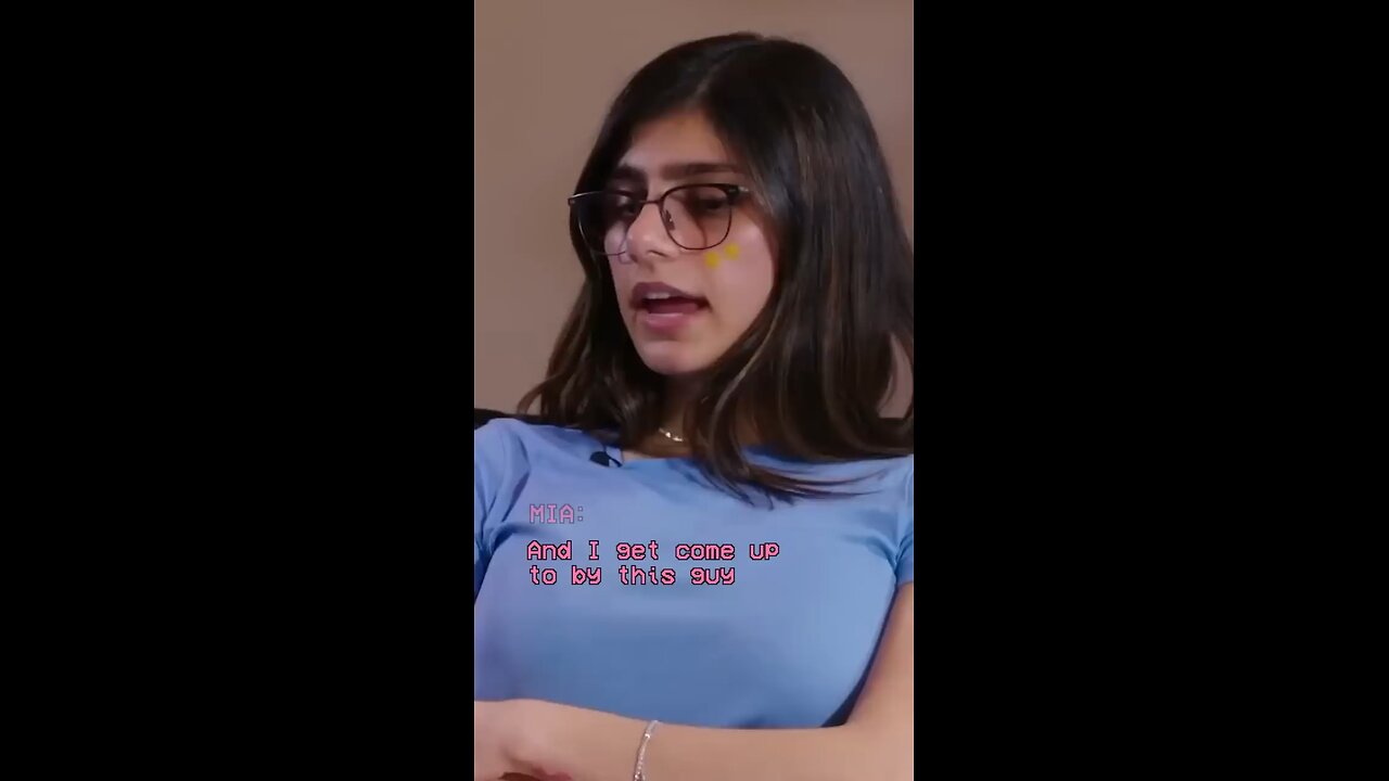 mia khalifa angry fan🤨