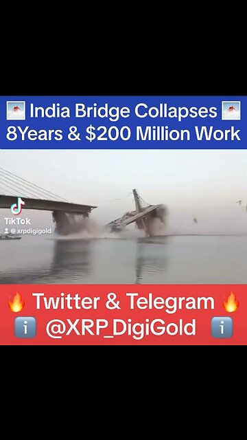 Bridge in India Collapses
