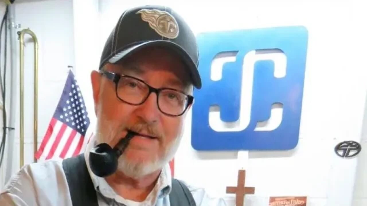 Broken Pipe Carver, RIP Joe