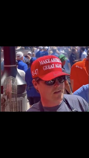 Matt Gaetz Taking Orders at the Pork Tent at the Iowa State Fair