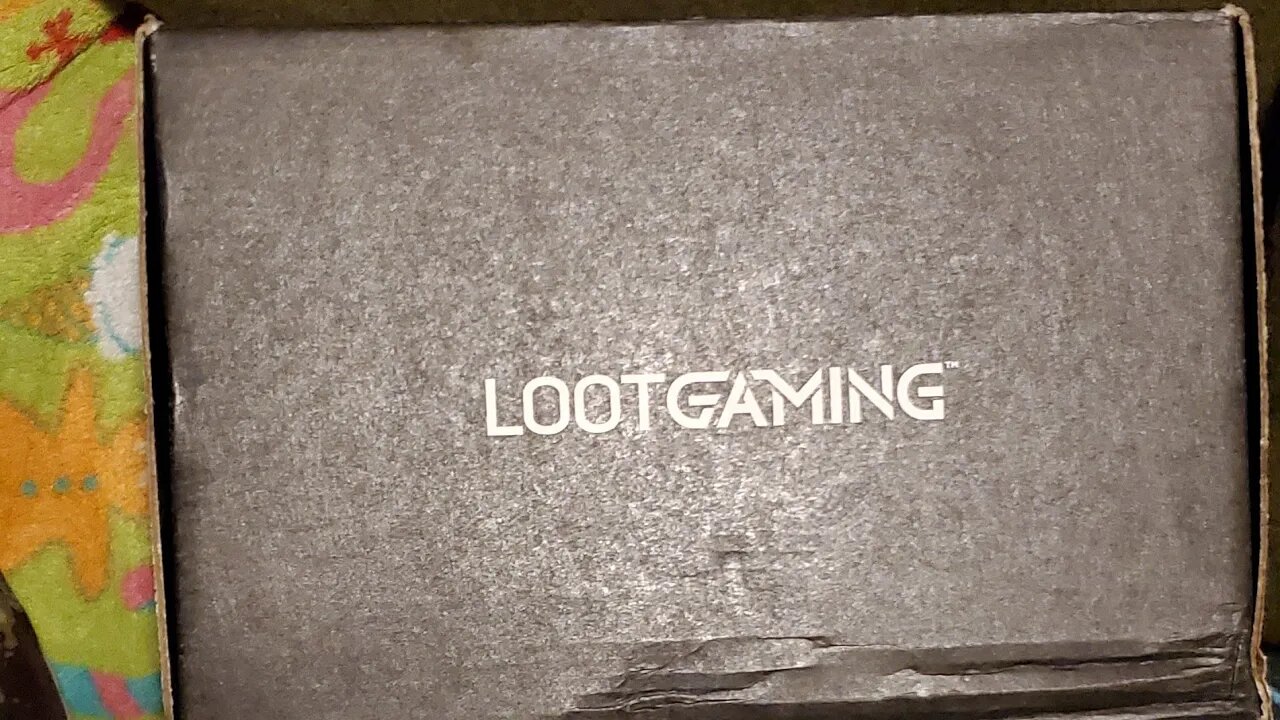 Attair Unboxes the late 2019 August LootGaming Button Smash