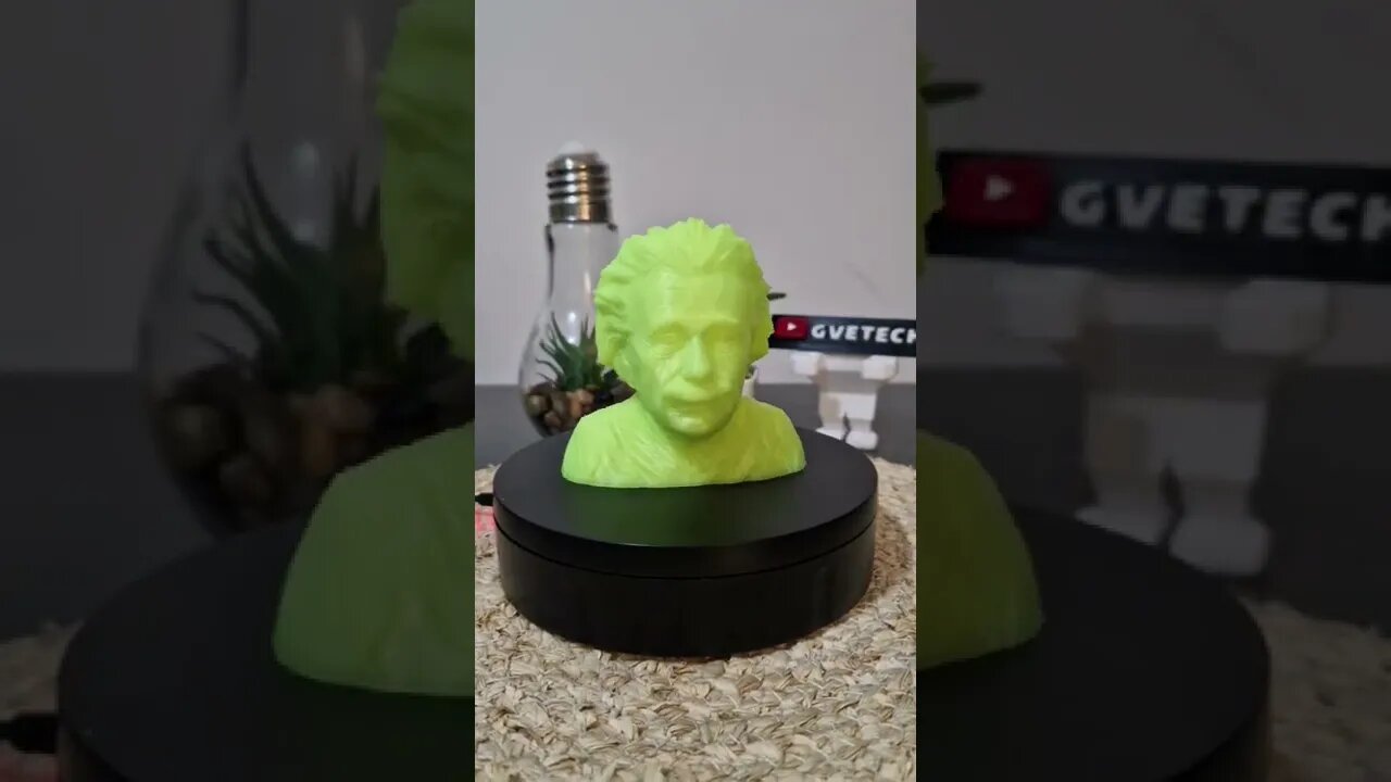 3D Printed Albert Einstein in Glow in the dark Filament #shorts #alberteinstein #3dprinting