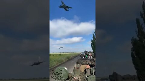 Archive video A beautiful flight of Su 25 VKS attack aircraft with the shooting of heat traps over