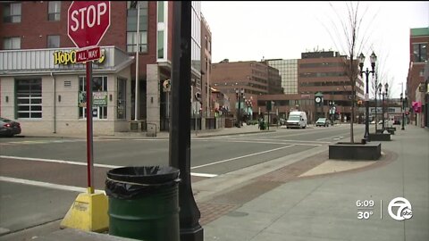 Many businesses along Grand River close to give employees, mostly students, time to heal