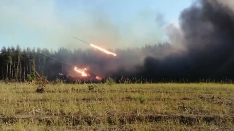 "Brave" BM-27 Uragan "Hurricane" MLRS Hammering Ukrainian Positions In The Seversk Direction