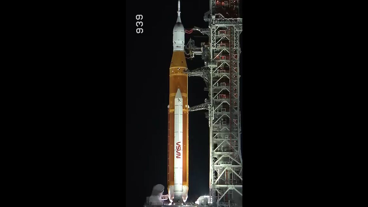 NASA Artemis Rocket I lunch from lunch pad 39B