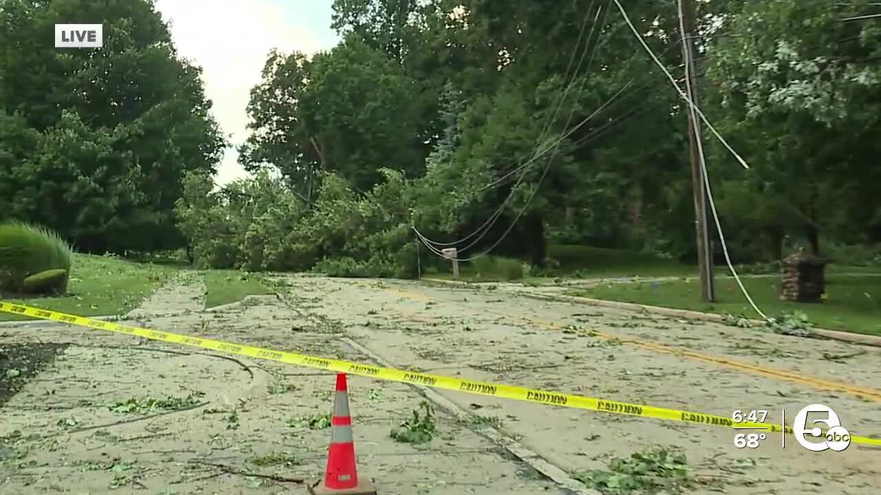 Mentor-on-the-Lake residents assess storm damage