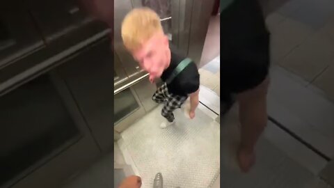 Sus🤨