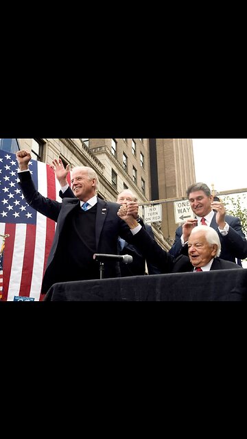 "There are no Nazis in Ukraine, their president is a jew." 😂😂😂