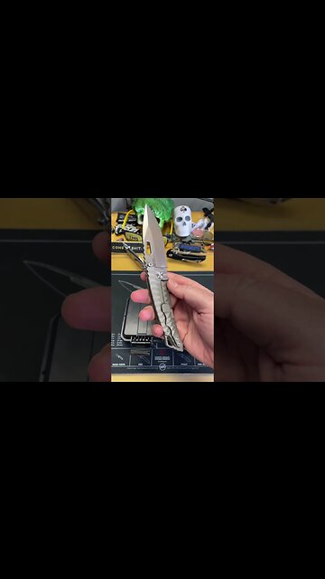 HOLY CRAP!!! #knife #knifecollection #edc