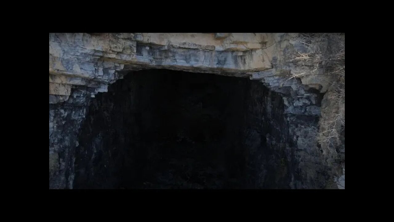 Summer Wells: "5 Caves" opening. Hawkins County, TN, Churchill, - Was It Checked? Big Elm Rd Tunnel?