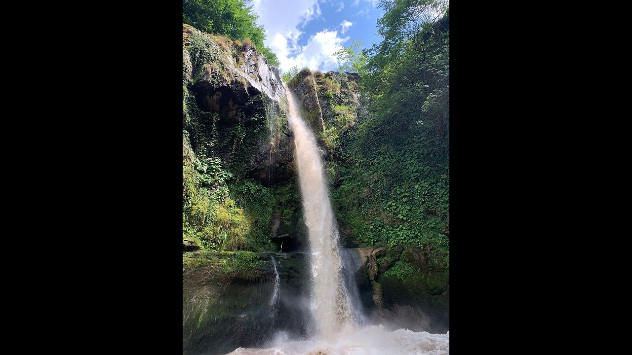 Beautiful waterfall In Northern side of Pakistan ♥️