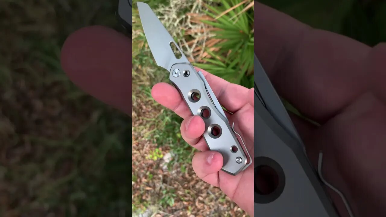 WE Vision R SNECX Tan design with the Super lock