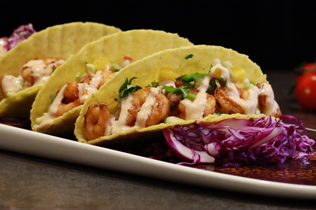 Easy Shrimp Tacos with Best Shrimp Tacos Sauce - Grilled Shrimp Tacos Recipe - Healthy Shrimp Tacos