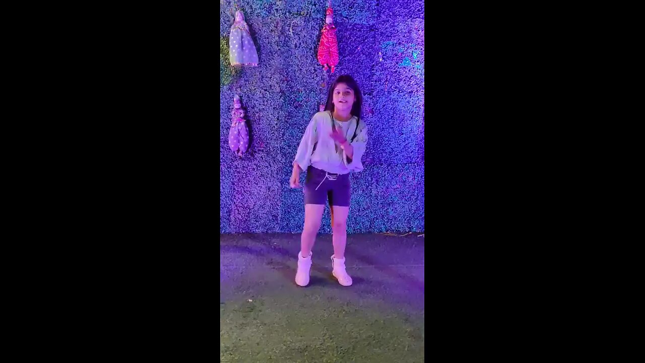 Laal peeli ankhiya dance #littlestar