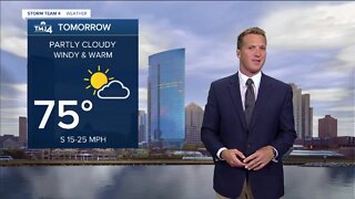 Southeast Wisconsin weather: Record high of 74 for Thursday, showers and storms at night