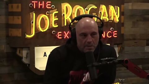 Joe Rogan on BIG Twitter Sale to Elon Musk