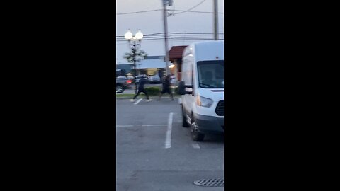 Crazy street fight!