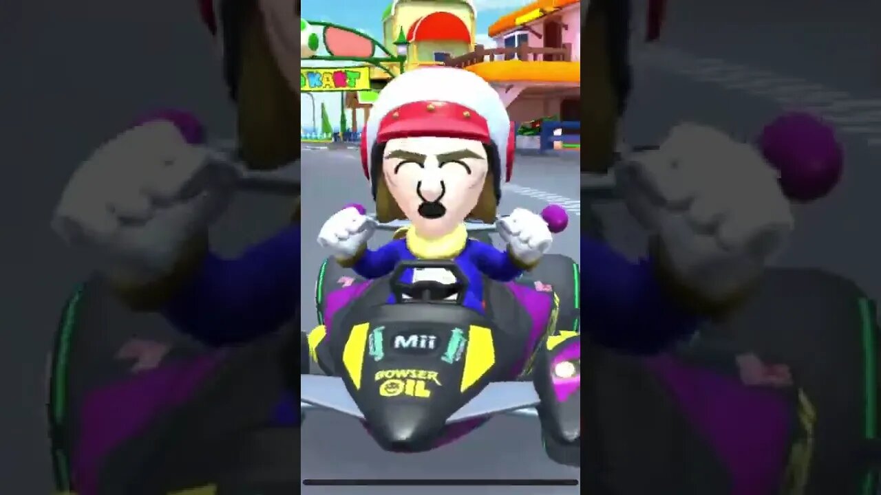 Mario Kart Tour - Black Circuit Kart Gameplay (Yoshi Tour Tier Shop Week 2 Reward)