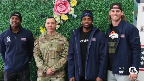 'A humbling experience': Browns' Demetric Felton meets with military families in Alaska