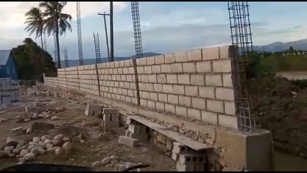 Coupon School Wall Construction