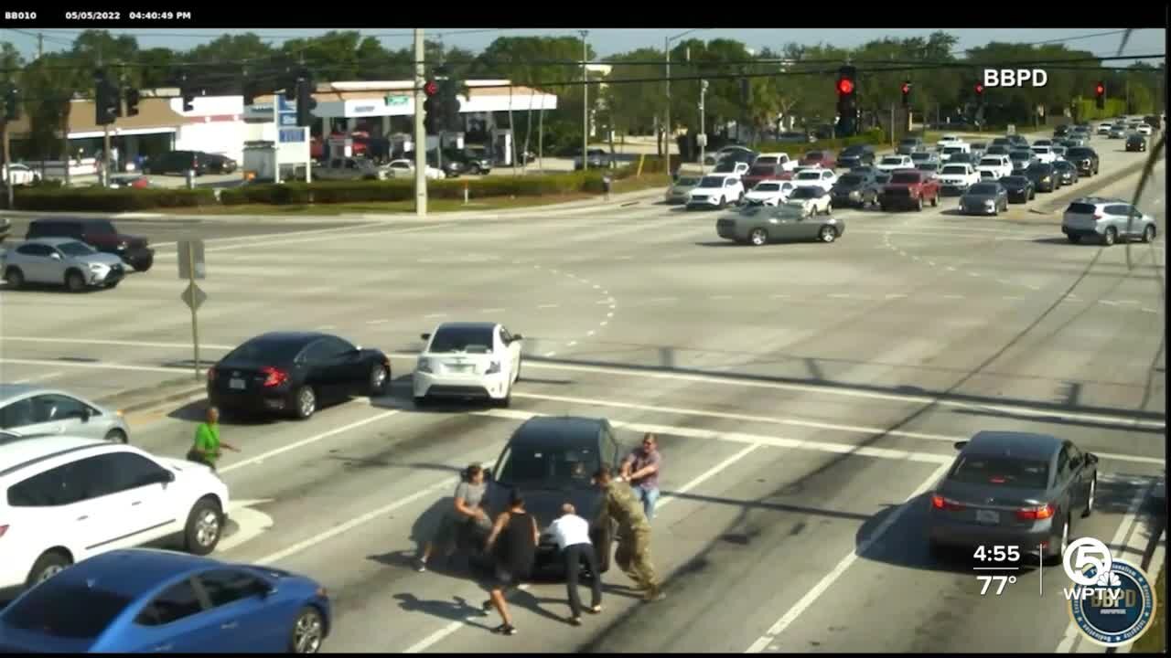 Police seek to find Good Samaritans who helped save driver