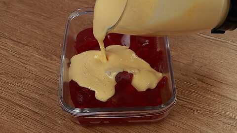 Super quick creamy gelatin dessert