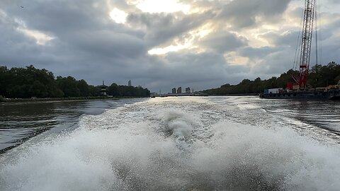 VISITING THAMES RIVER LONDON BY CLIPPER