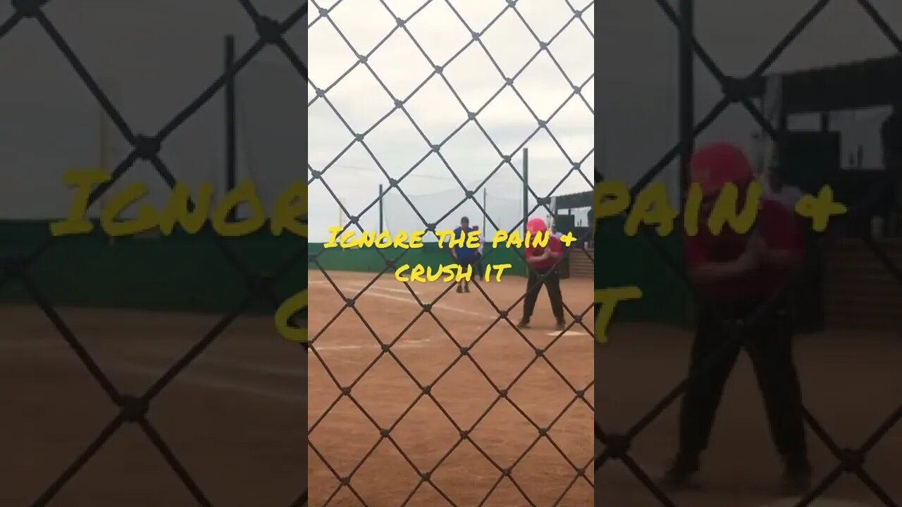 Hurt knee, no problem [8yr old]