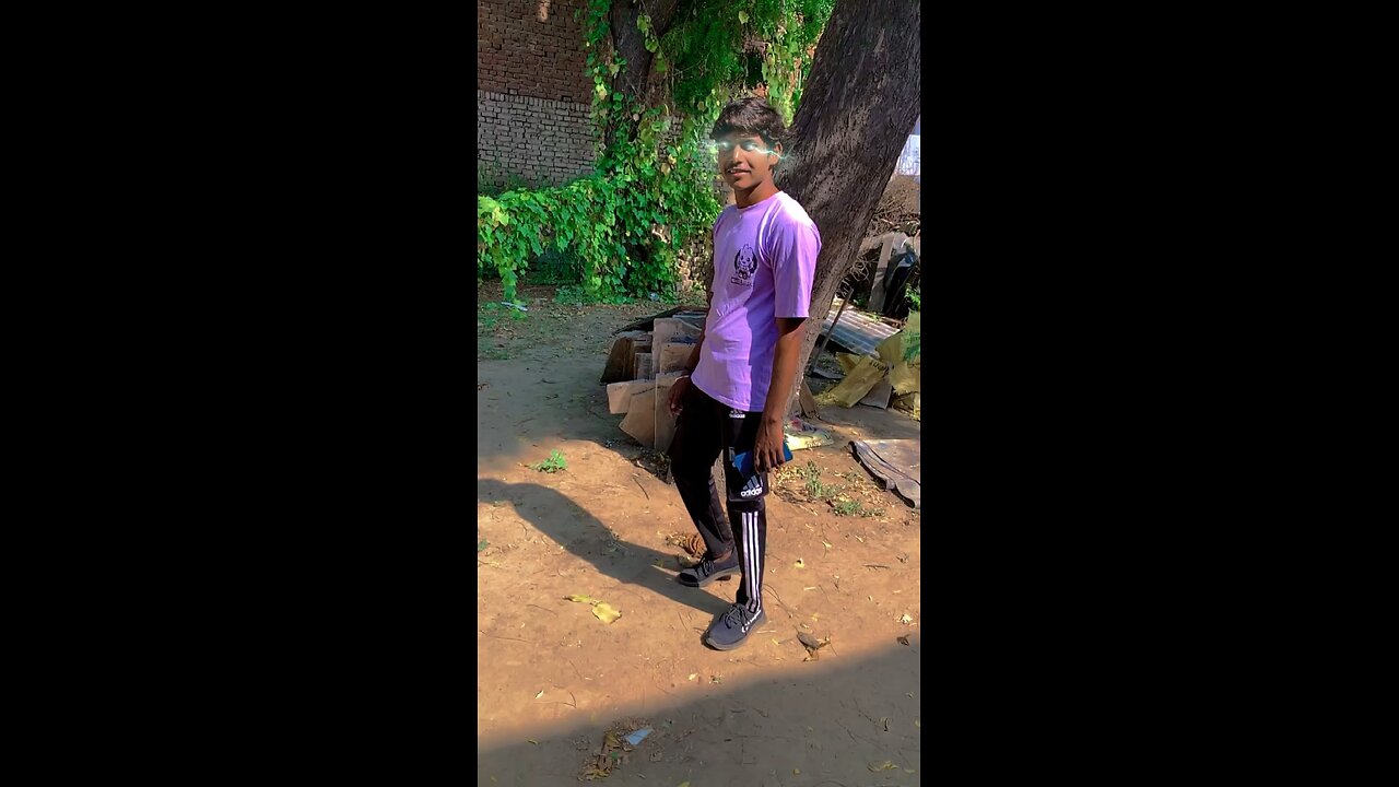 Gubbar bhi nachaga 😈