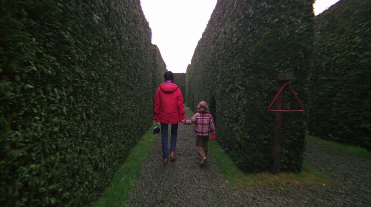 The Shining (1980) - Wendy and Danny explore the Maze [HD]