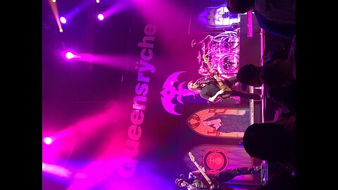 Eyes of a Stranger - Queensrÿche - LIVE